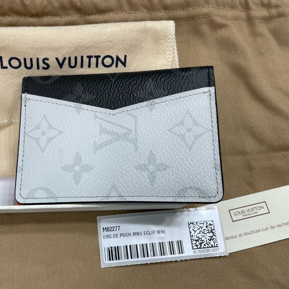 Authentic Louis Vuitton card holder